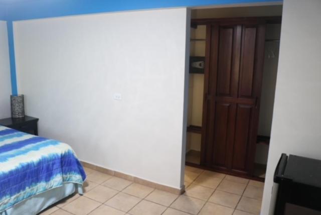 לאס טבלאס Uverito Sand Dollar B&B מראה חיצוני תמונה
