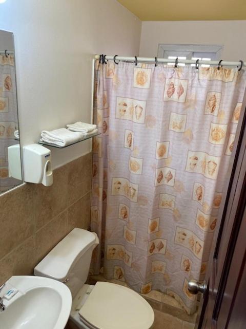 לאס טבלאס Uverito Sand Dollar B&B מראה חיצוני תמונה