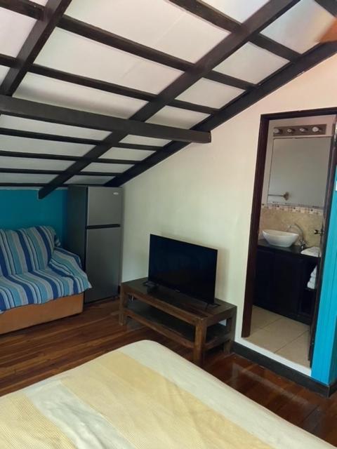 לאס טבלאס Uverito Sand Dollar B&B מראה חיצוני תמונה
